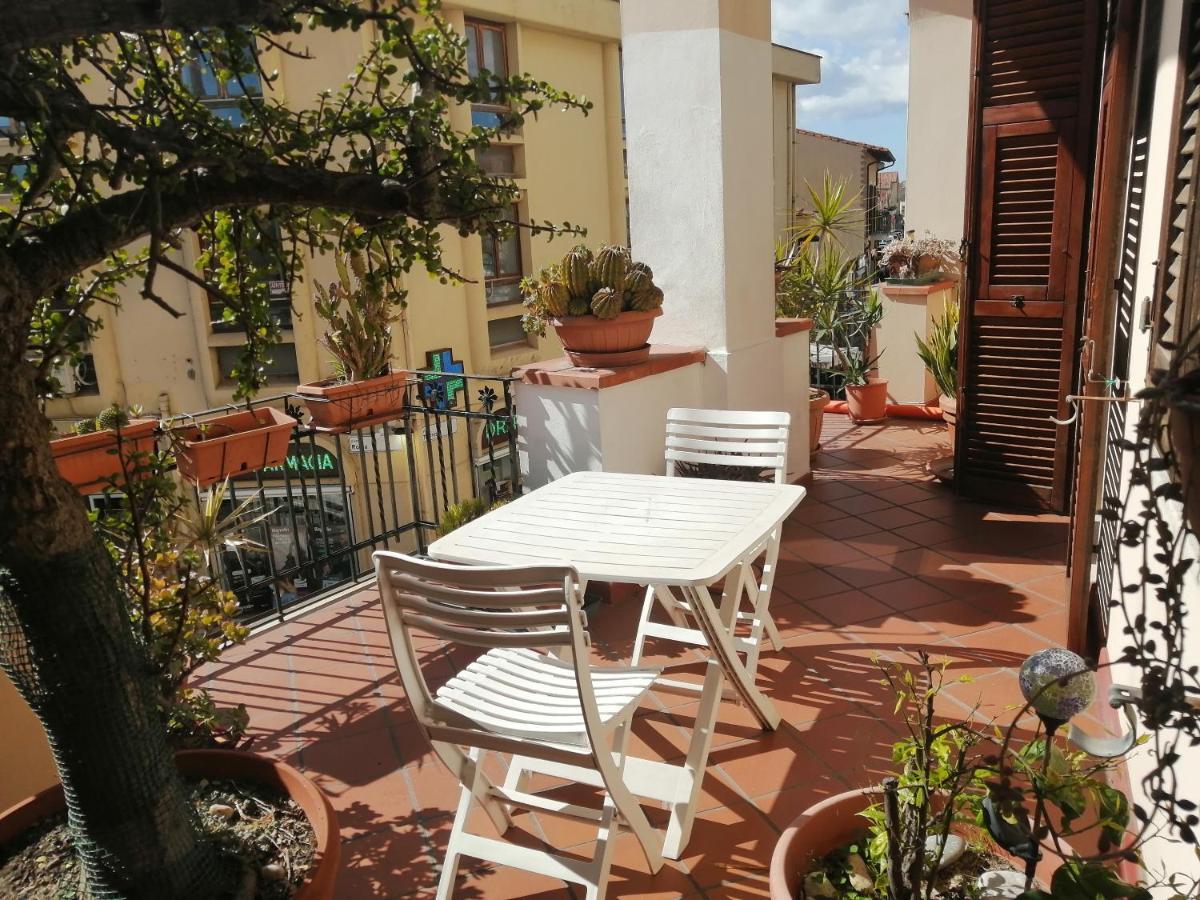 Residenza Schinardi Hotel Oristano Exterior foto